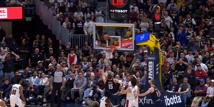 开云娱乐-尽在掌握!约基奇出手后还有0.1秒 极限压哨命中帮助球队占据主动